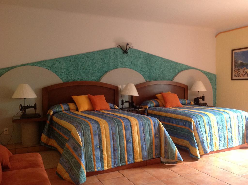 Hotel Plaza Rubio Amatitan Room photo
