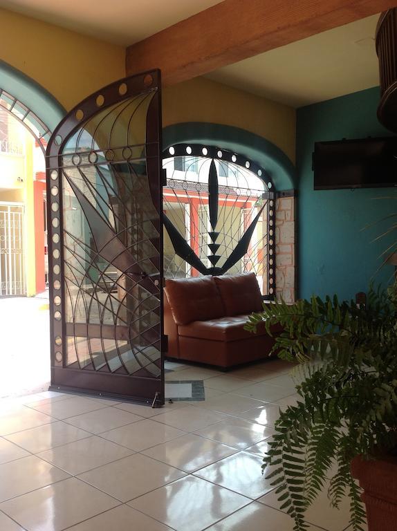 Hotel Plaza Rubio Amatitan Exterior photo